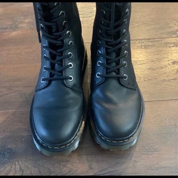 Dr Marten Luana Tall - Picture 5 of 8